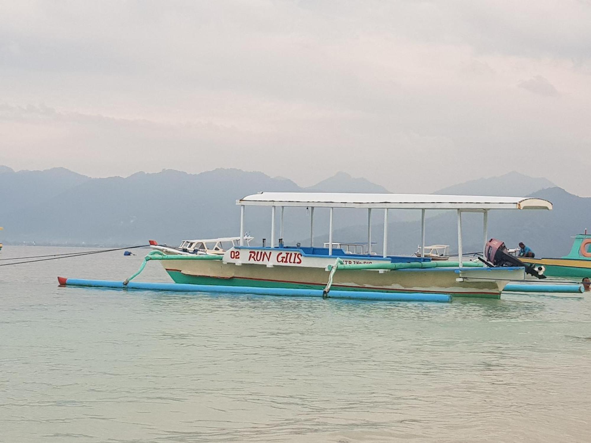 Run Gilis Apartamento Ilhas Gili Exterior foto